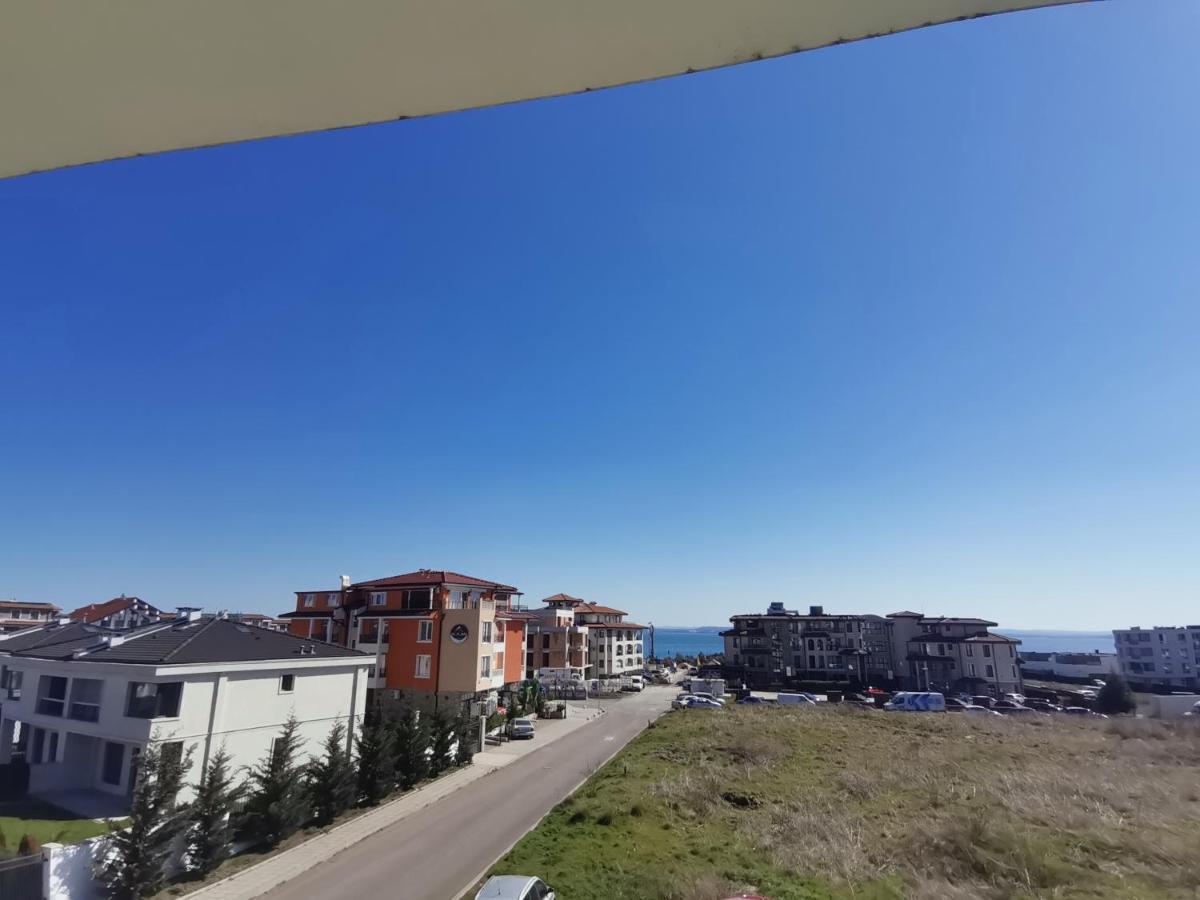 Clara Sea View Apartman Burgasz Kültér fotó