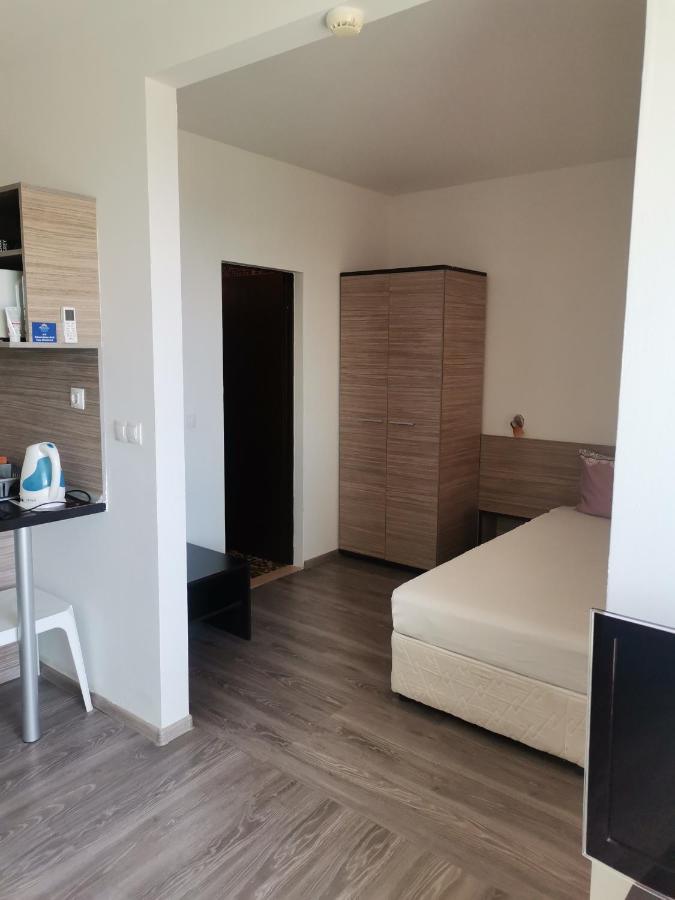 Clara Sea View Apartman Burgasz Kültér fotó